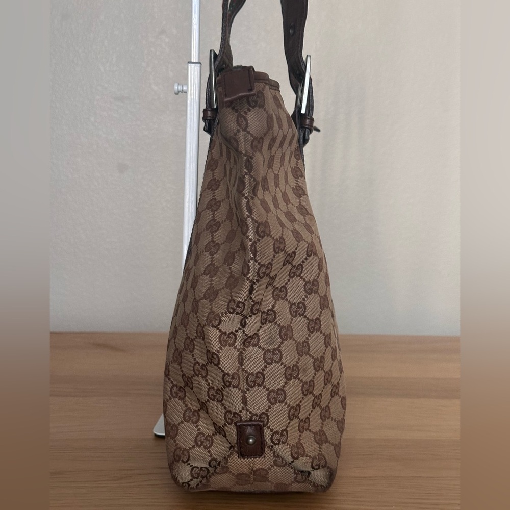 Gucci Cherry Line Zippy Tote Bag - Picture 4 of 17
